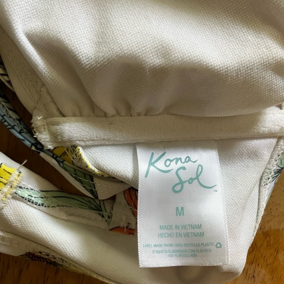 Kona Sol Floral Swim Top - Picture 6 of 6